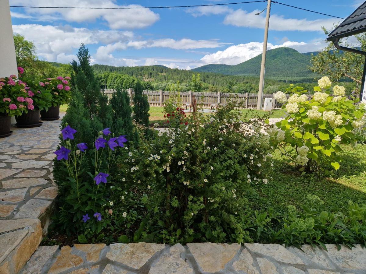 فيلا Plitvice Apis كورينيتسا المظهر الخارجي الصورة